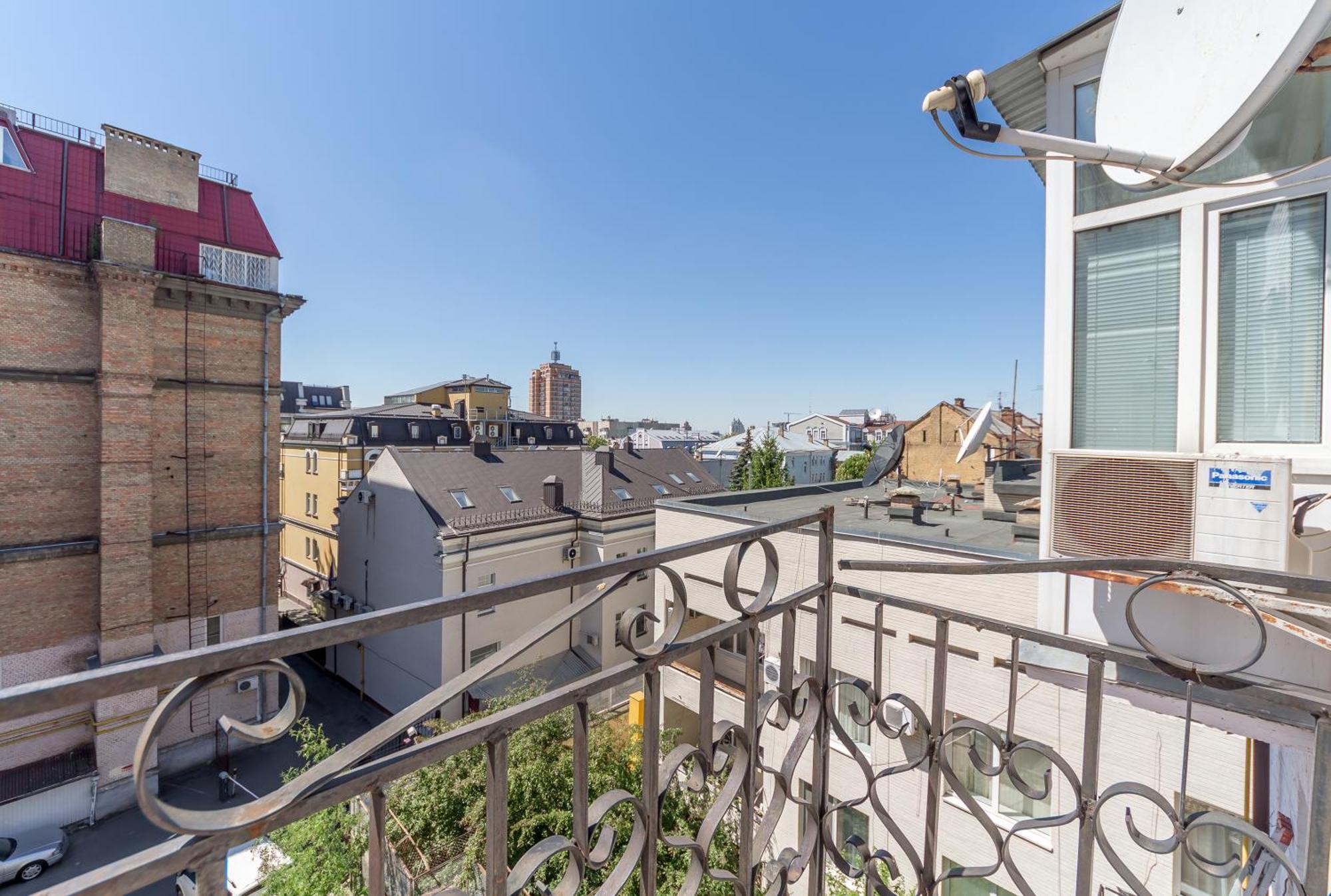 Central Apartments Kiev Exterior foto